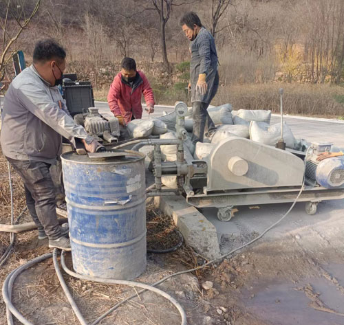 红河路面下沉注浆